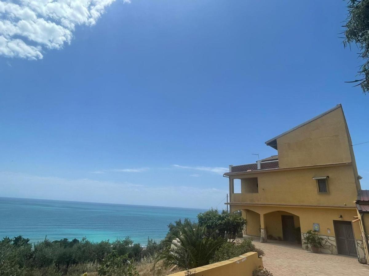 Villa Yellow House Licata Kültér fotó