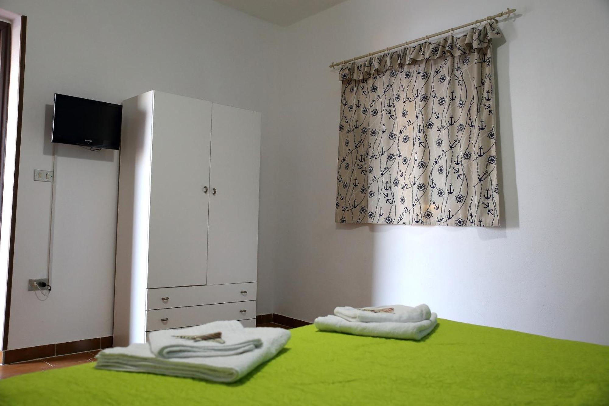 Villa Yellow House Licata Szoba fotó