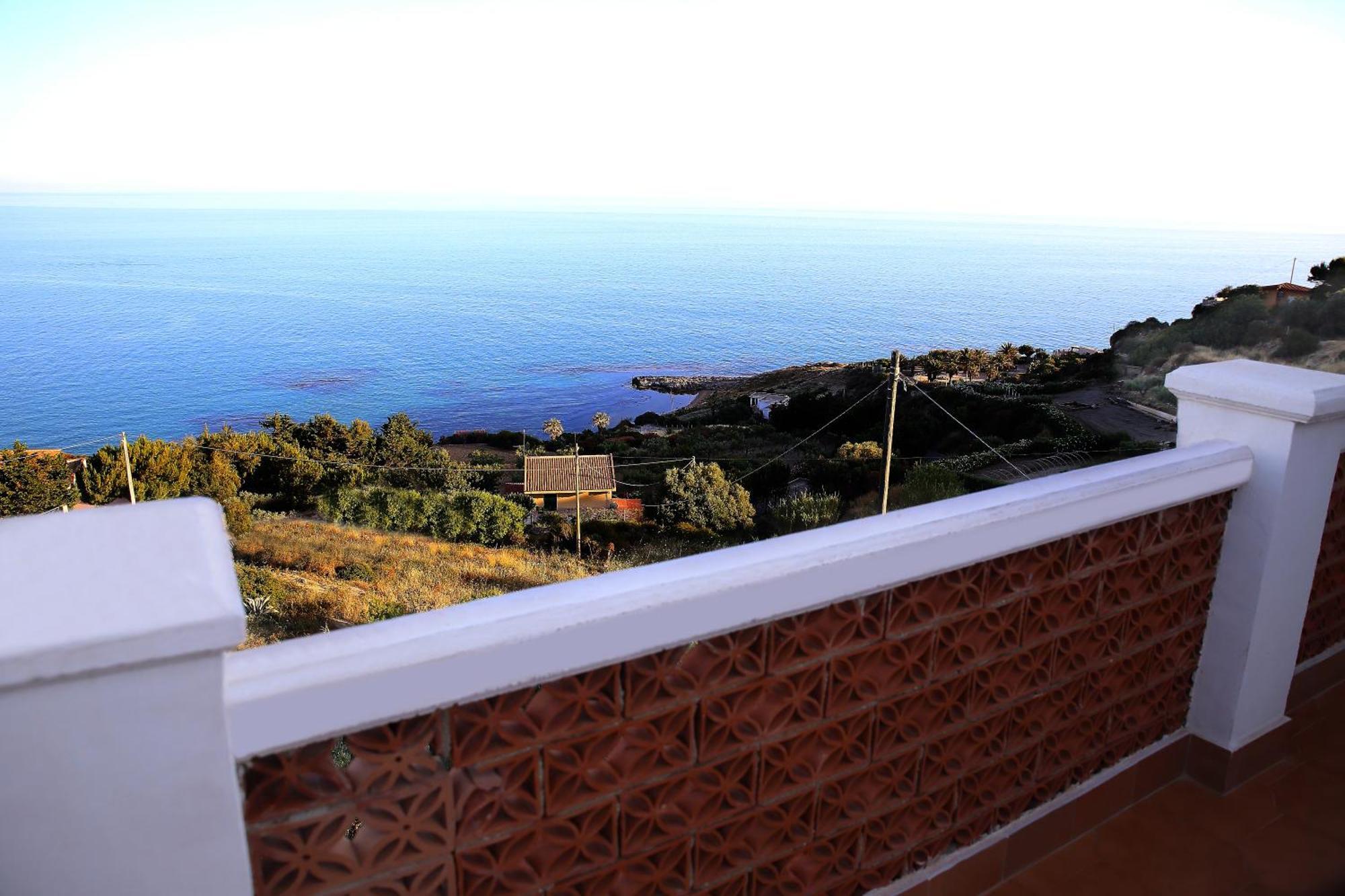 Villa Yellow House Licata Szoba fotó