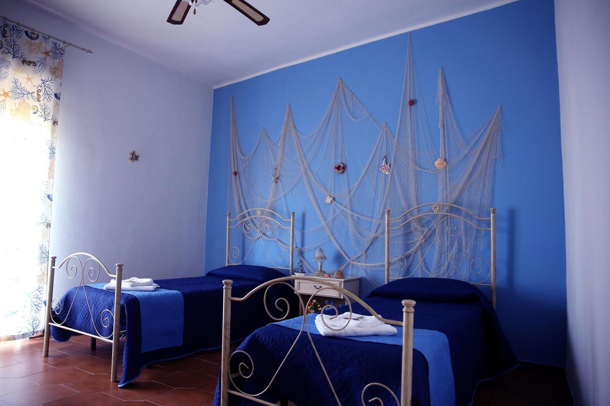 Villa Yellow House Licata Szoba fotó